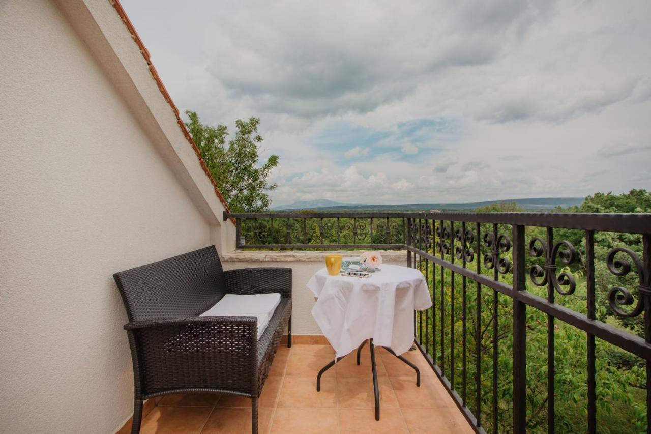 Kalpic Suites & Villa Lozovac Esterno foto