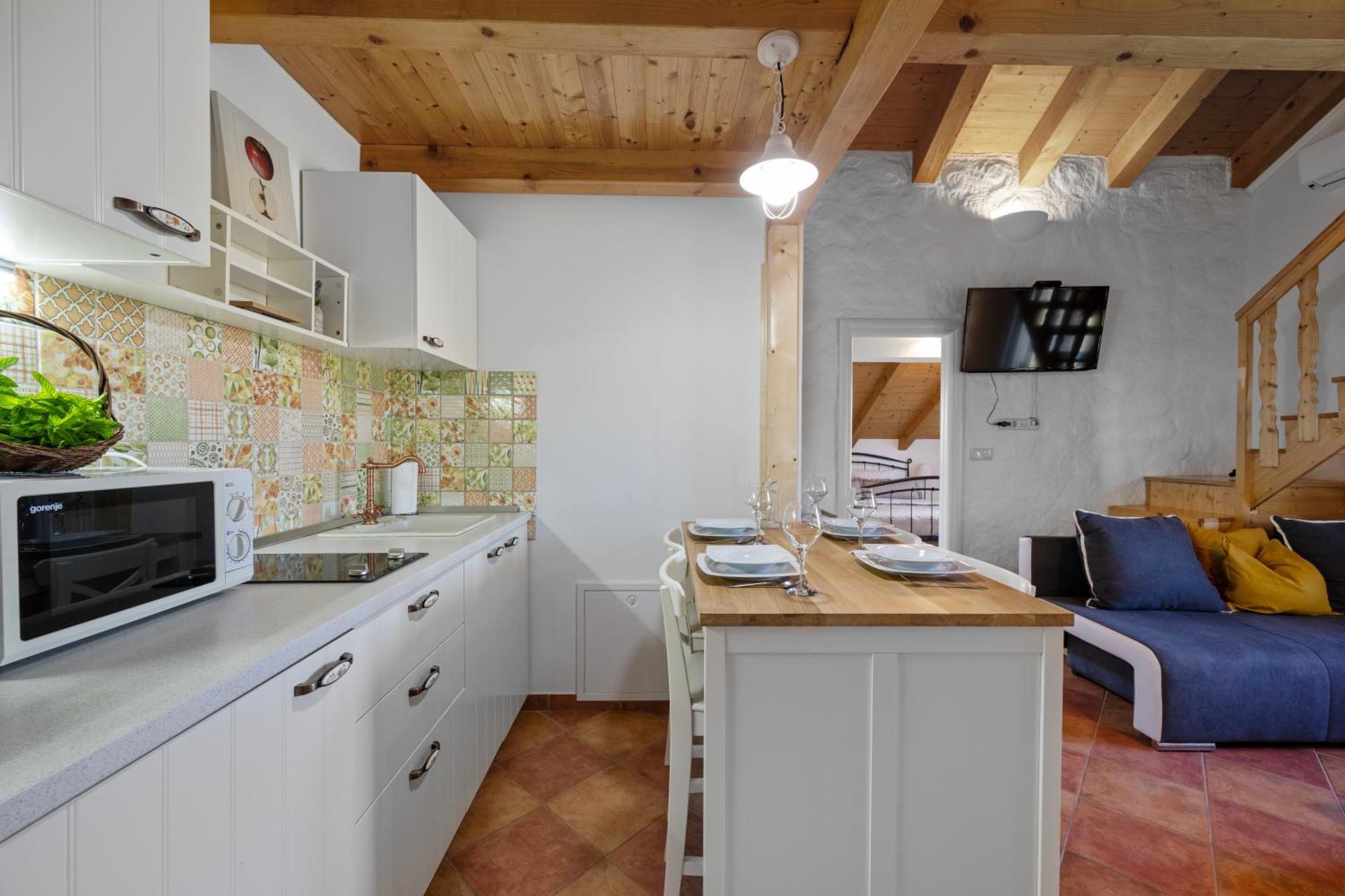Kalpic Suites & Villa Lozovac Esterno foto