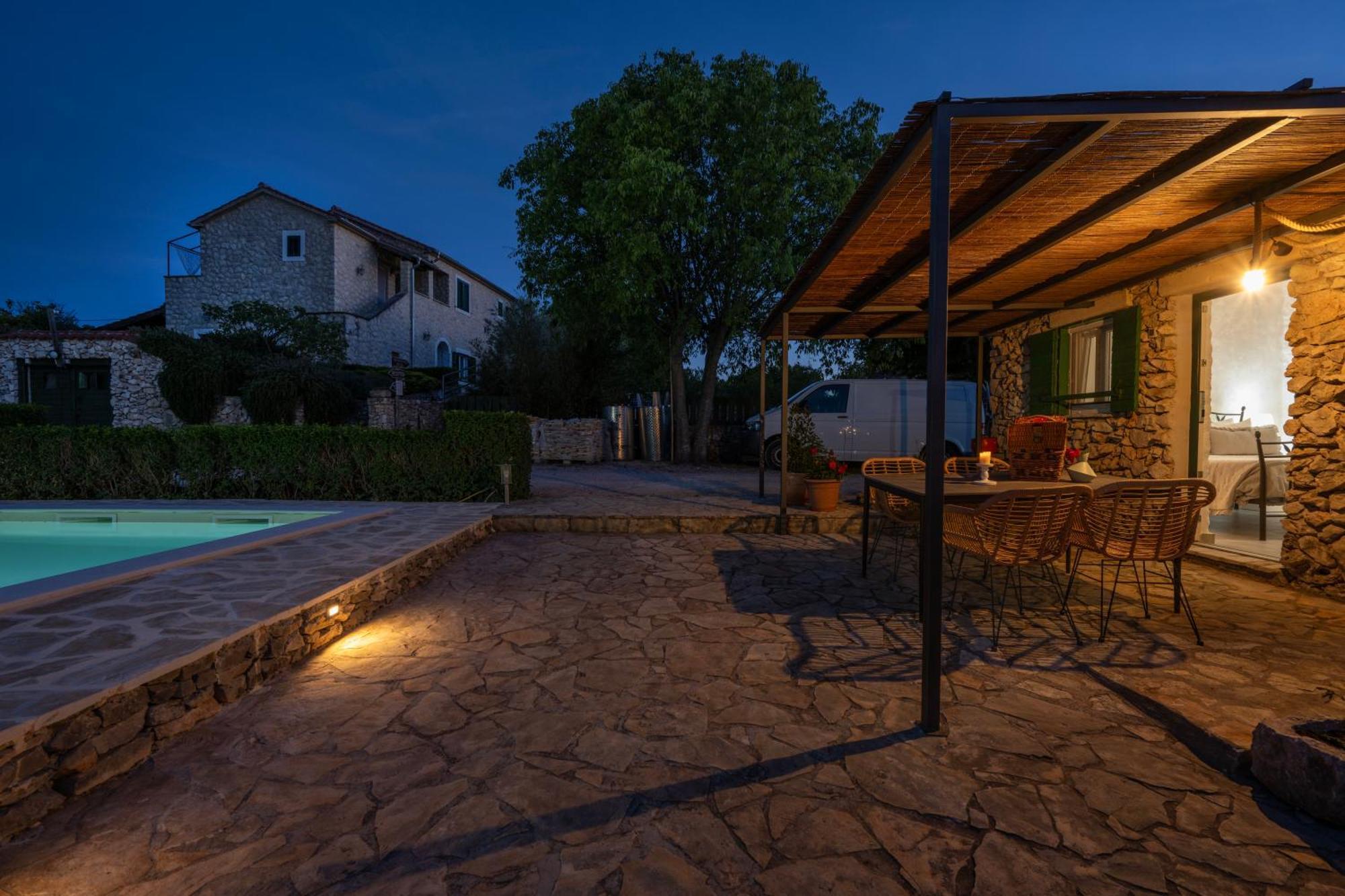 Kalpic Suites & Villa Lozovac Esterno foto