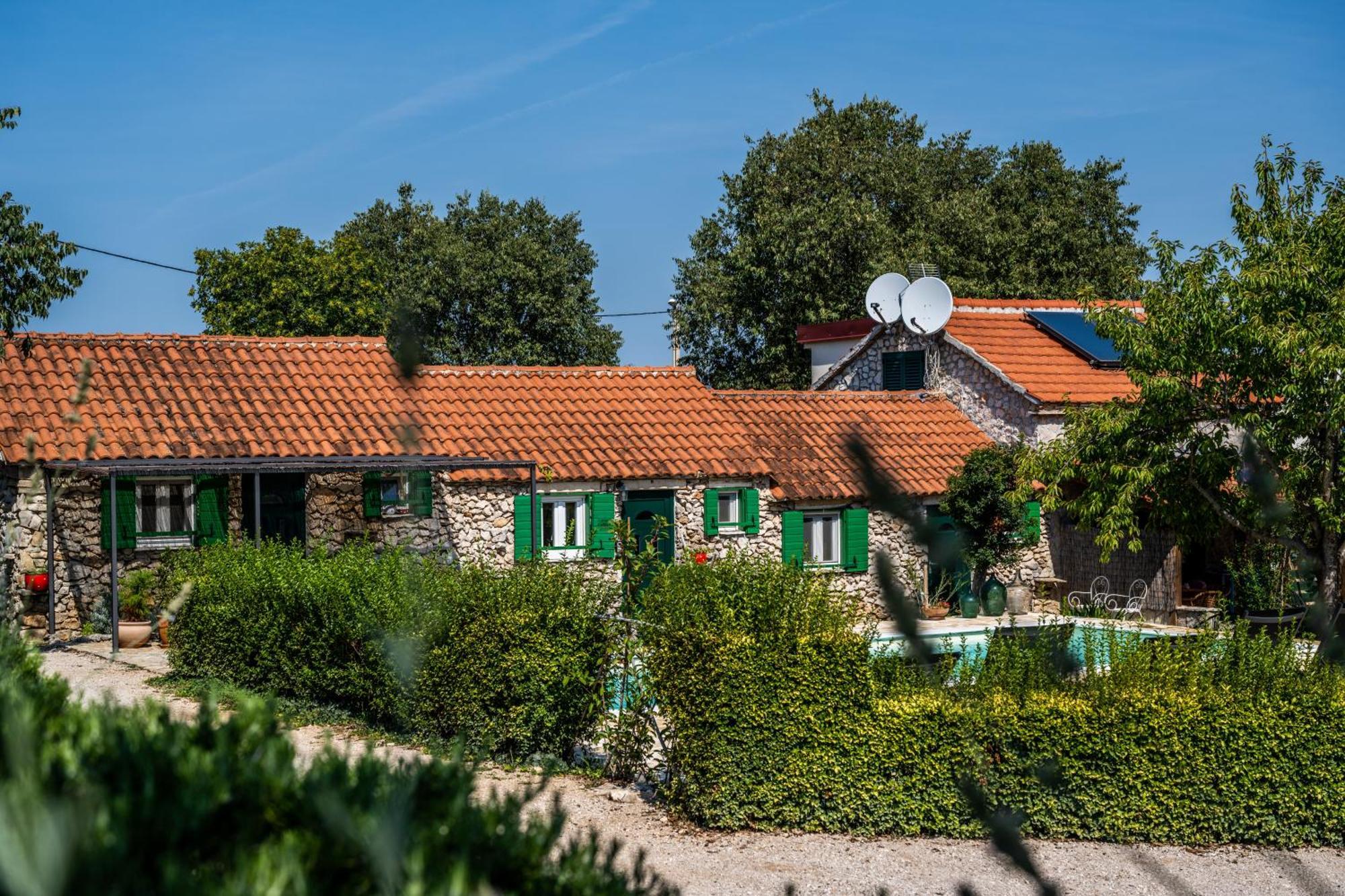 Kalpic Suites & Villa Lozovac Esterno foto