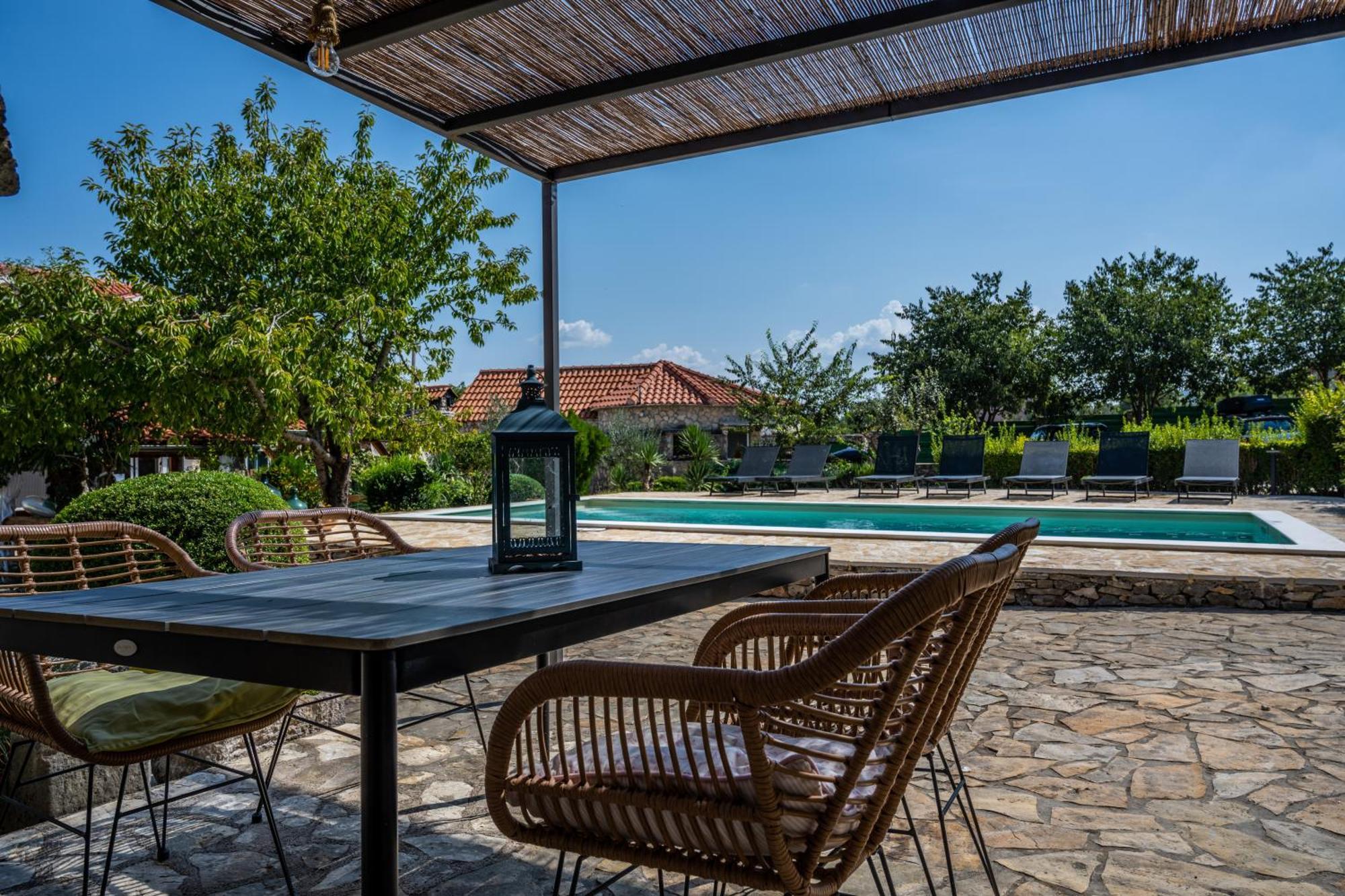 Kalpic Suites & Villa Lozovac Esterno foto